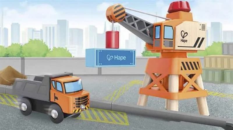 Набор игровой для железной дороги Hape Подъемный кран и грузовик E3715 фото 6 Набор игровой для железной дороги Hape Подъемный кран и грузовик E3715 фото 6