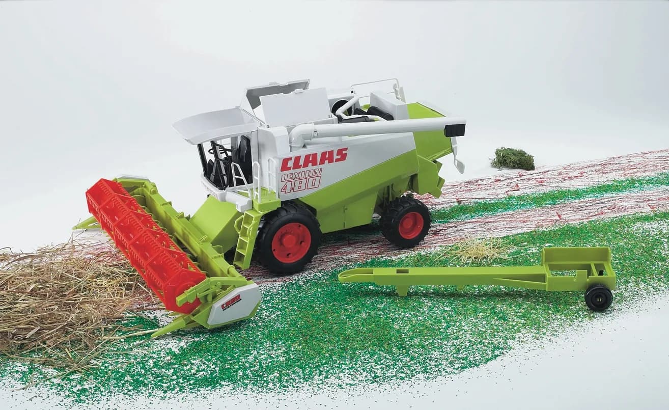 Комбайн Claas Lexion 480 1:16 Bruder 02120 фото 3 Комбайн Claas Lexion 480 1:16 Bruder 02120 фото 3