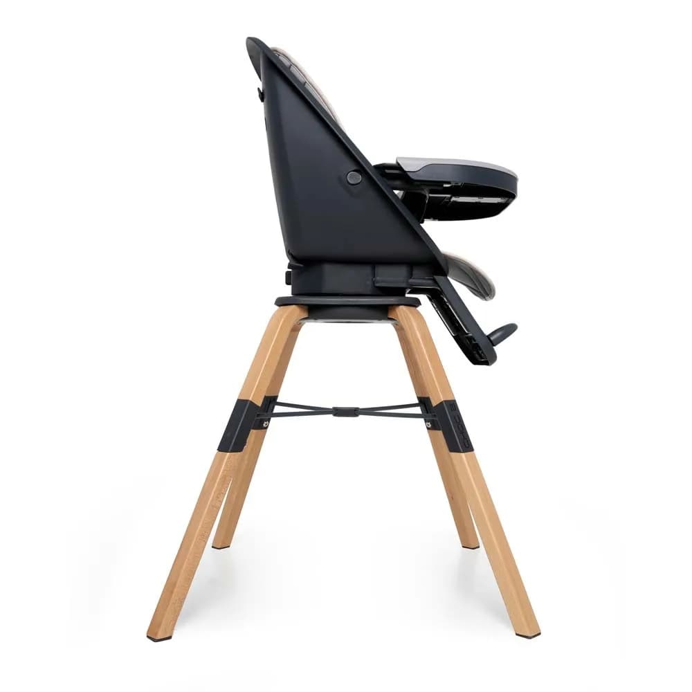 Стільчик для годування Muuvo Choc2 M-CHOC-2-GRAPHITE-NEW Graphite фото 3 Стільчик для годування Muuvo Choc2 M-CHOC-2-GRAPHITE-NEW Graphite фото 3