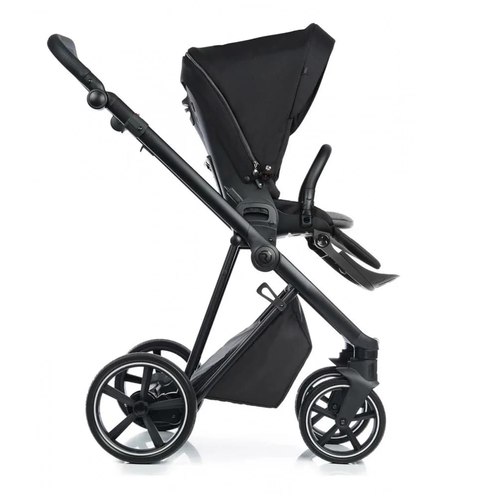 Коляска универсальная 2в1 Roan Ivi 2.0 R-I-TB True Black фото 2 Коляска универсальная 2в1 Roan Ivi 2.0 R-I-TB True Black фото 2