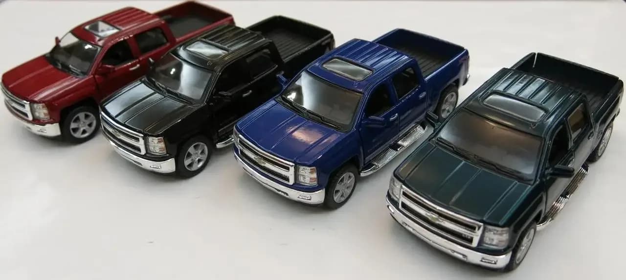 Машина Kinsmart Chevrolet Silverado 1:46 KT5381W фото 2