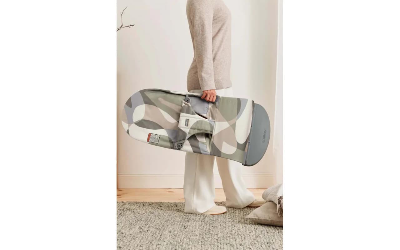 Шезлонг BabyBjorn Bouncer Bliss Cotton 0396 Khaki Green Print фото 3