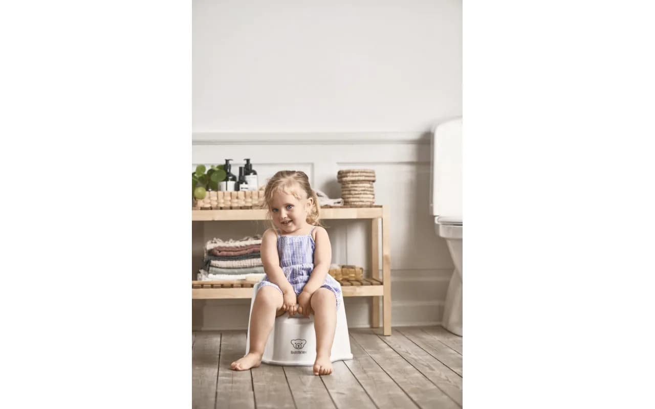 Горщик BabyBjorn Potty Chair 2211 White фото 2 Горщик BabyBjorn Potty Chair 2211 White фото 2