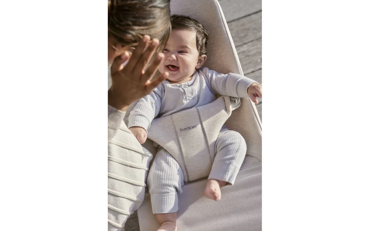 Шезлонг BabyBjorn Bouncer Bliss 3D Jersey 1874 Light Beige фото 2