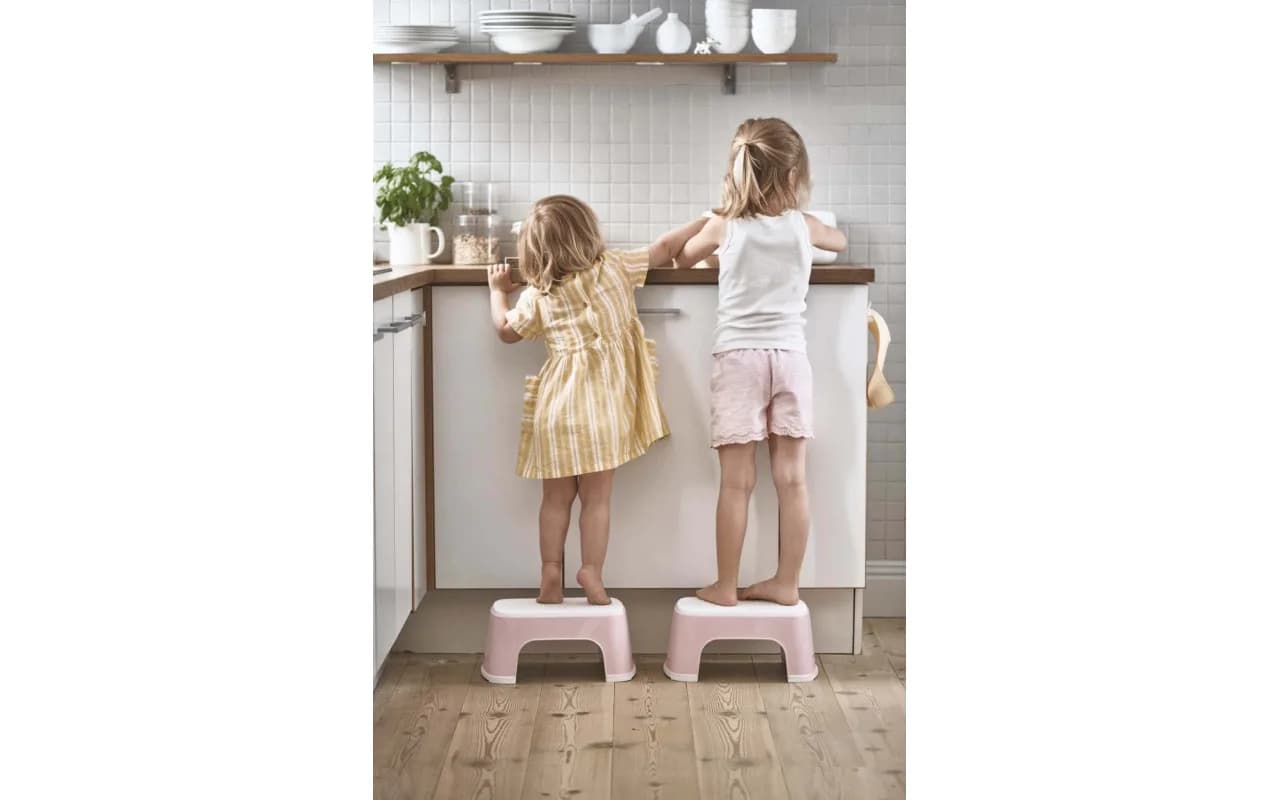 Подставка для ног BabyBjorn Step Stool 2649 Powder Pink/White фото 2