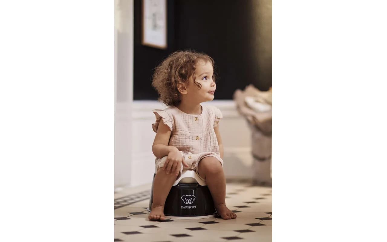 Горщик BabyBjorn Smart Potty 2567 Black фото 3 Горщик BabyBjorn Smart Potty 2567 Black фото 3