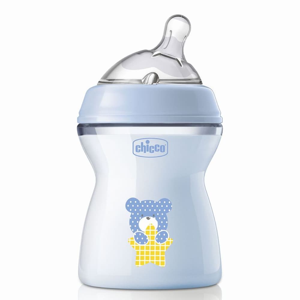 Бутылочка пластиковая Chicco Natural Feeling 250мл, соска силиконовая, средний поток 2 м+ 81323.20