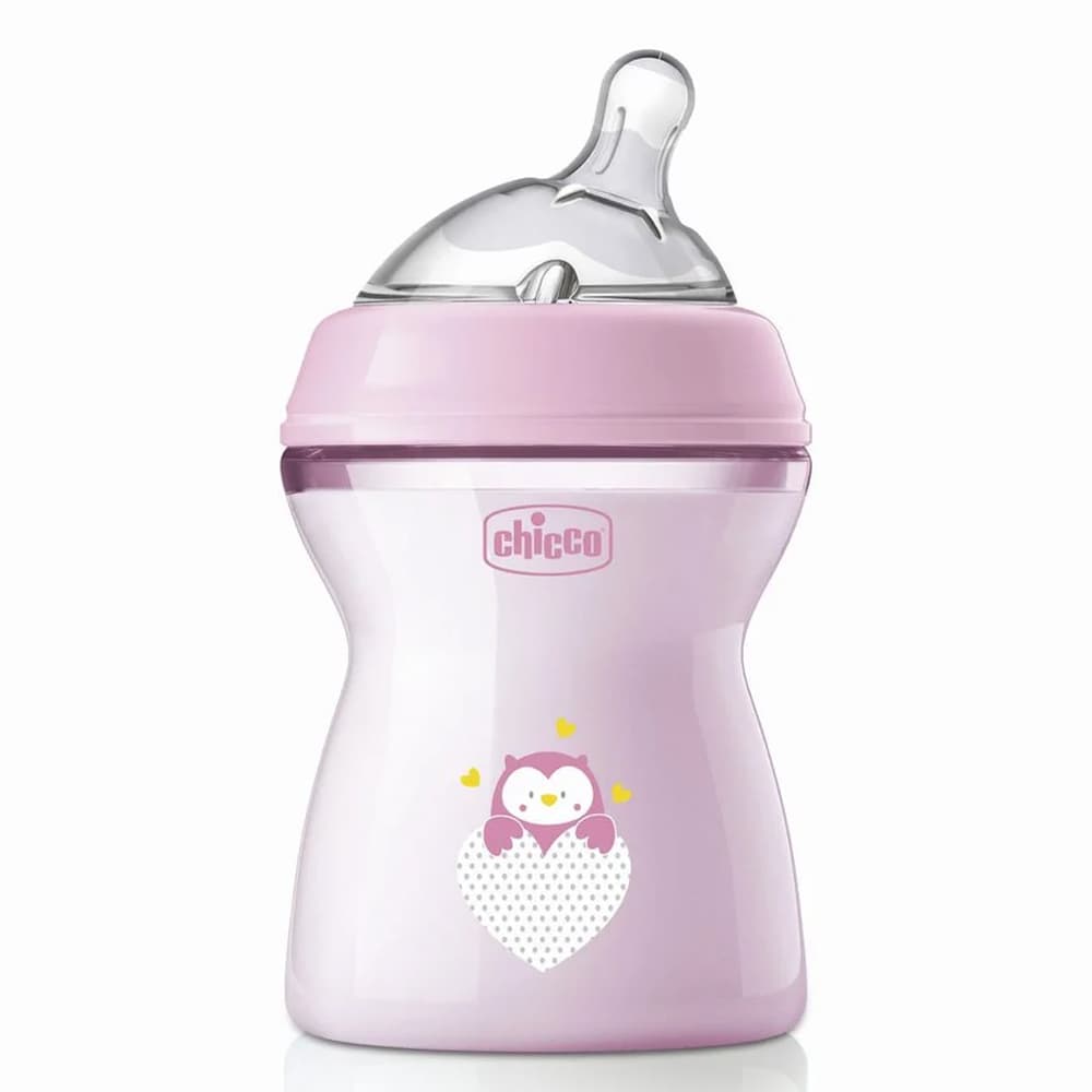 Бутылочка пластиковая Chicco Natural Feeling 250мл, соска силиконовая, средний поток 2 м+ 81323.10