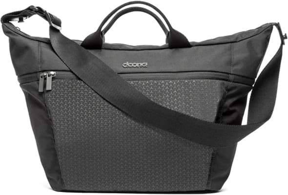 Сумка Doona All-Day Bag Nitro Black SP104-99-033-099 Сумка Doona All-Day Bag Nitro Black SP104-99-033-099