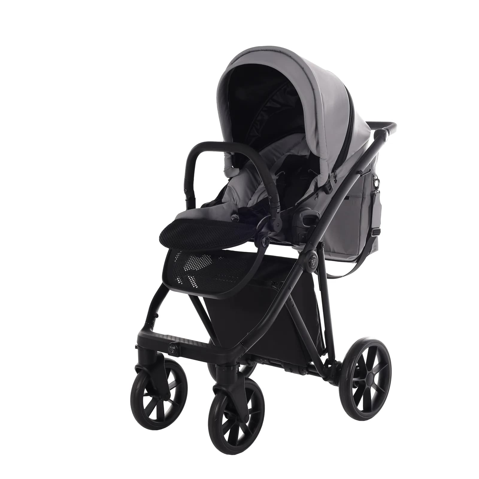Коляска универсальная 2в1 Junama Smart JS-GY-01 Grey 01 фото 5 Коляска универсальная 2в1 Junama Smart JS-GY-01 Grey 01 фото 5