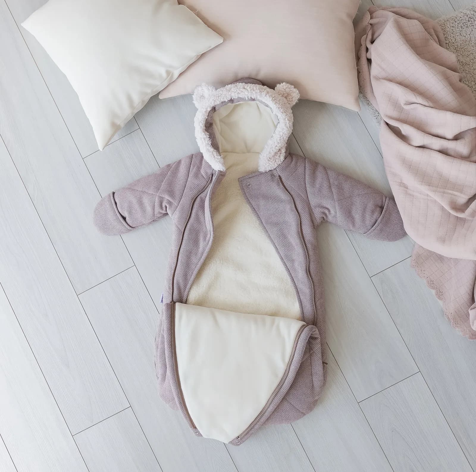 Конверт з ручками "Teddy MiMi" Kid's Fantasy 2091 -бежевий фото 2 Конверт з ручками "Teddy MiMi" Kid's Fantasy 2091 -бежевий фото 2