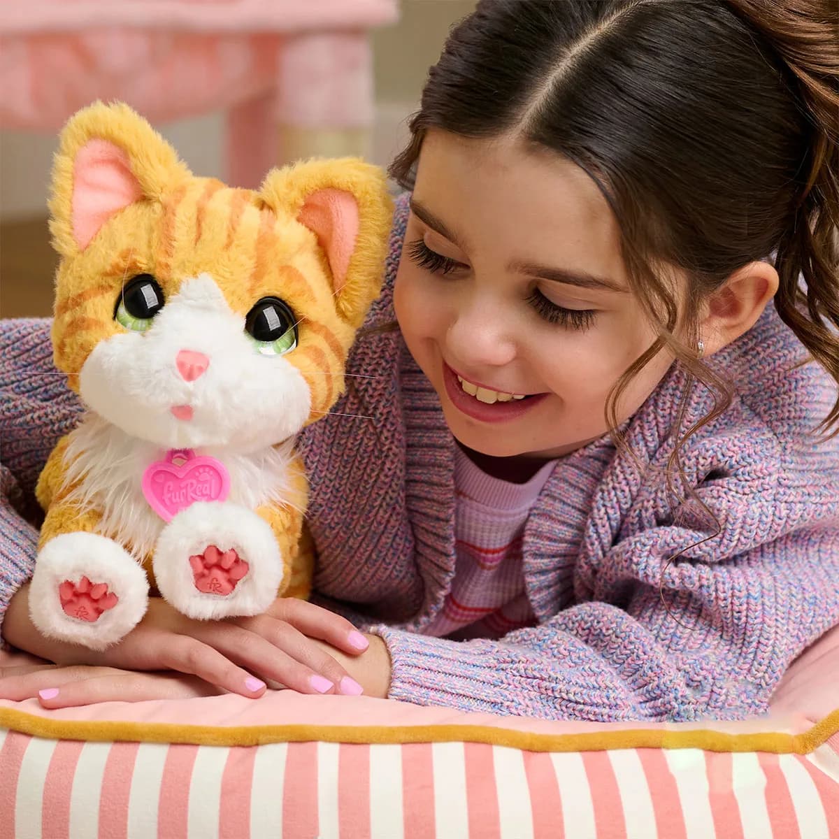Игрушка интерактивная FurReal Кошечка Белла 28141 фото 7 Игрушка интерактивная FurReal Кошечка Белла 28141 фото 7