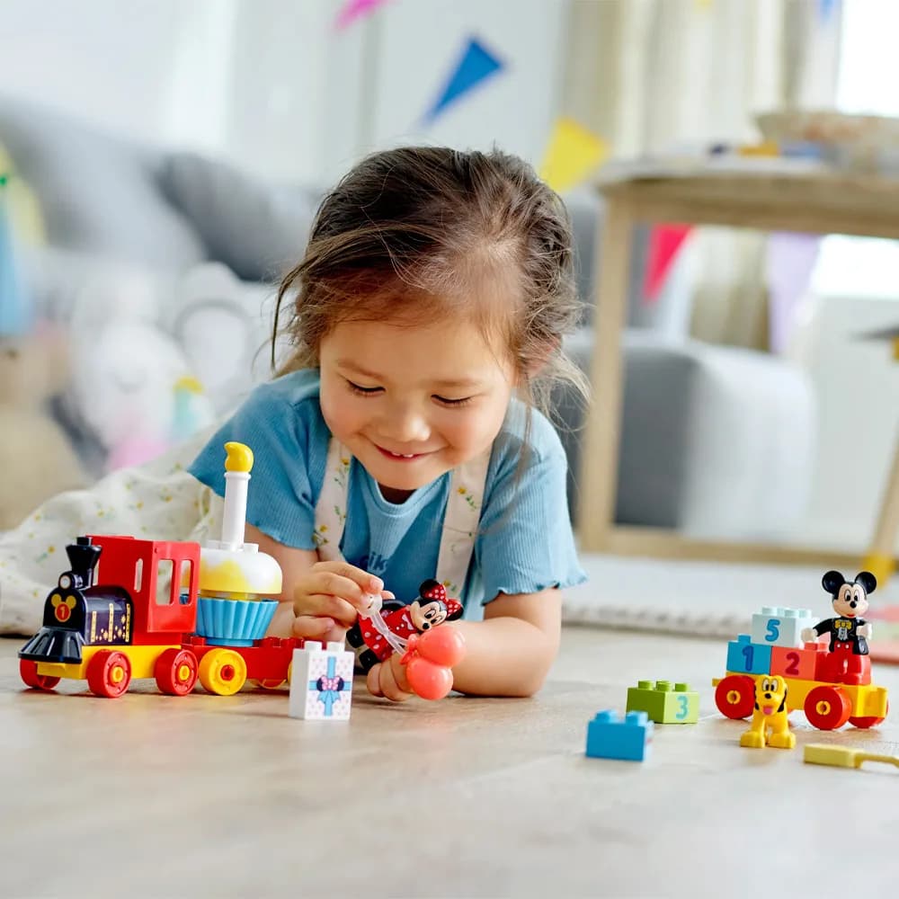 Конструктор Lego Duplo Праздничный поезд Микки и Минни 22дет 10941 фото 9