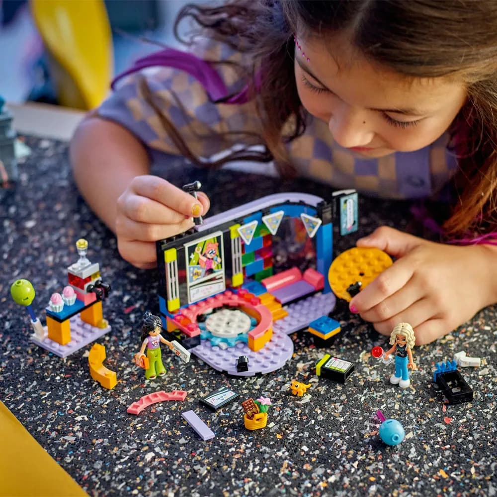 Конструктор LEGO Friends Караоке-вечірка 196дет 42610 фото 7 Конструктор LEGO Friends Караоке-вечірка 196дет 42610 фото 7