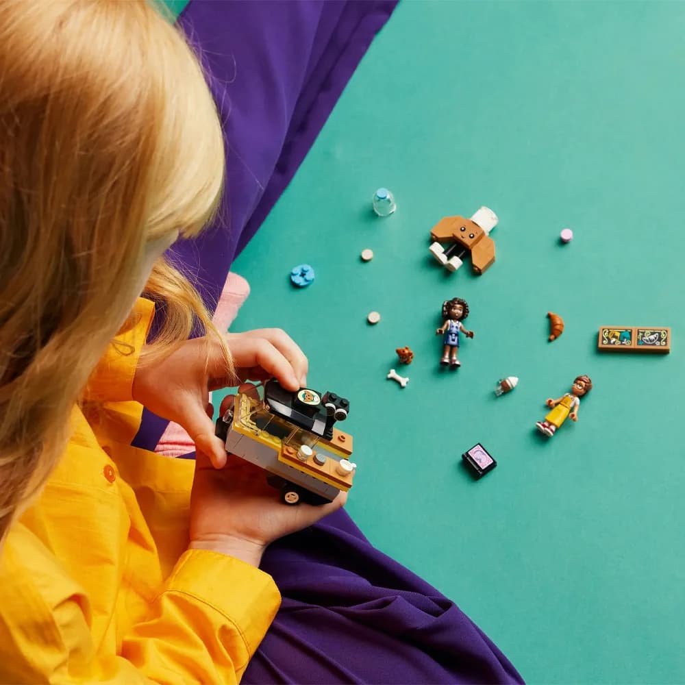 Конструктор LEGO Friends Пекарня на колесах 125дет 42606 фото 7 Конструктор LEGO Friends Пекарня на колесах 125дет 42606 фото 7