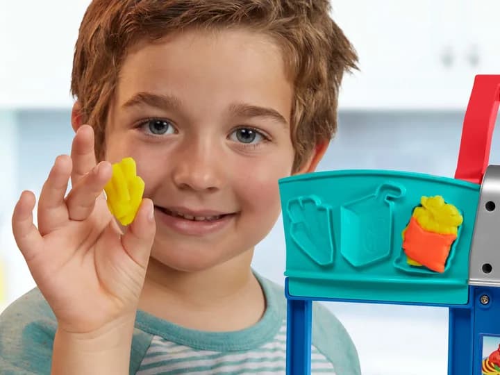 Набір для ліплення Play-Doh Зайнятий шеф-кухар F8107 фото 13 Набір для ліплення Play-Doh Зайнятий шеф-кухар F8107 фото 13