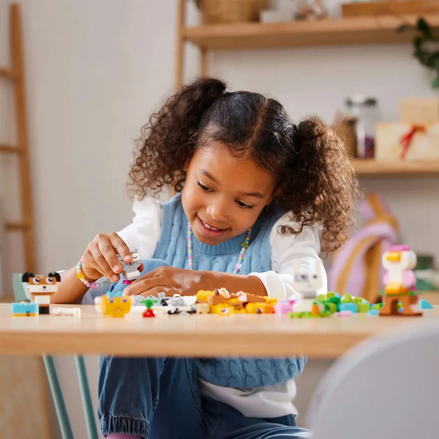 Конструктор Lego Classic Творчі улюбленці 450дет 11034 фото 7 Конструктор Lego Classic Творчі улюбленці 450дет 11034 фото 7