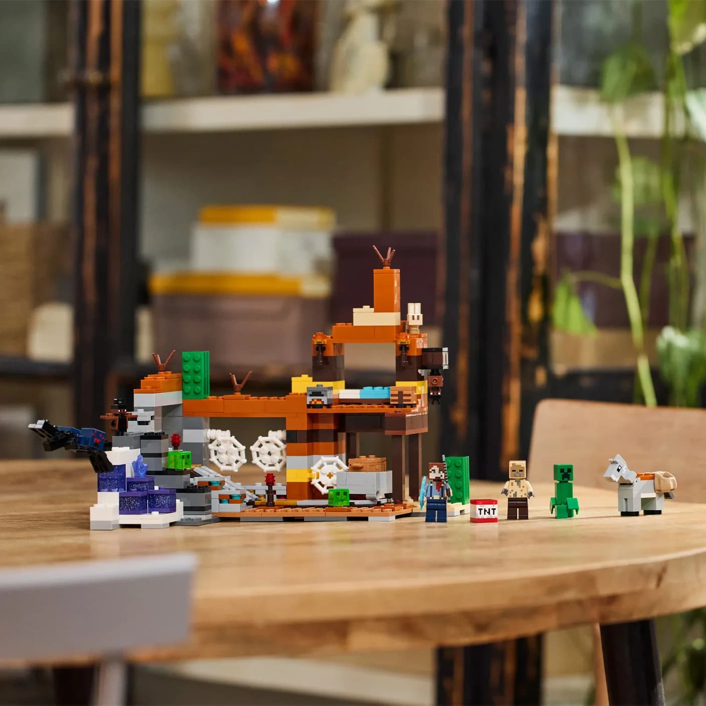 Конструктор Lego Minecraft Покинута шахта у безплідних землях 538дет 21263 фото 3 Конструктор Lego Minecraft Покинута шахта у безплідних землях 538дет 21263 фото 3