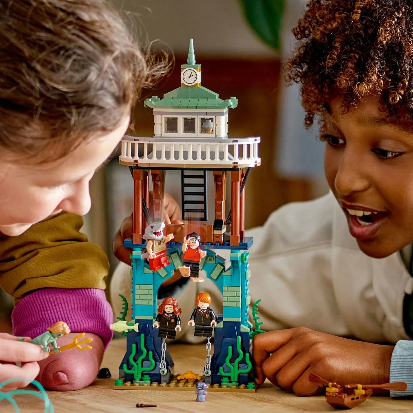 Конструктор Lego Harry Potter Трехколдовский турнир: Черное озеро 349дет 76420 фото 10