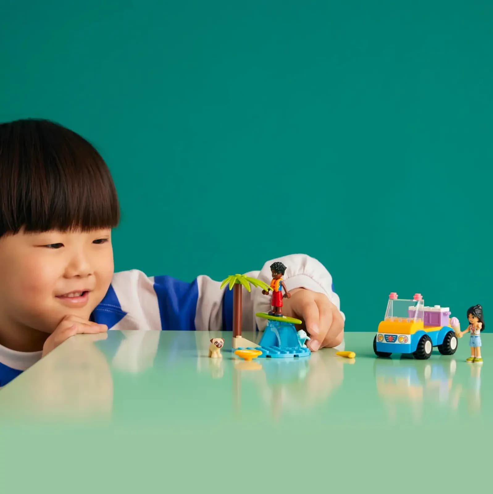 Конструктор LEGO Friends Развлечения на пляжном кабриолете 61дет 41725 фото 5 Конструктор LEGO Friends Развлечения на пляжном кабриолете 61дет 41725 фото 5