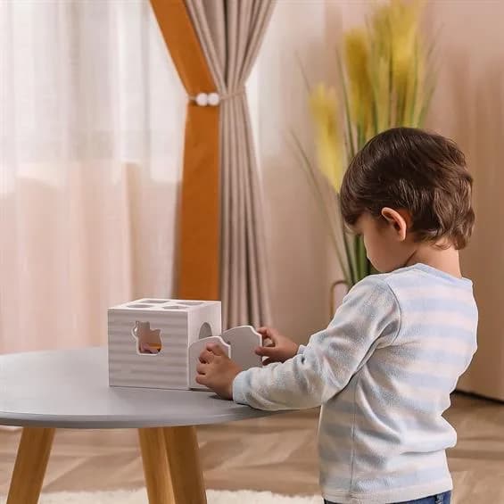 Сортер із брязкальцями Viga Toys Будиночок для звірят 44052 фото 7 Сортер із брязкальцями Viga Toys Будиночок для звірят 44052 фото 7
