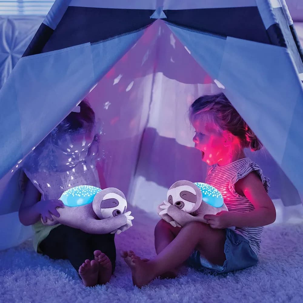 Нічник Ingenuity Toys Slumber Buddies Лінивець 6926 фото 5 Нічник Ingenuity Toys Slumber Buddies Лінивець 6926 фото 5