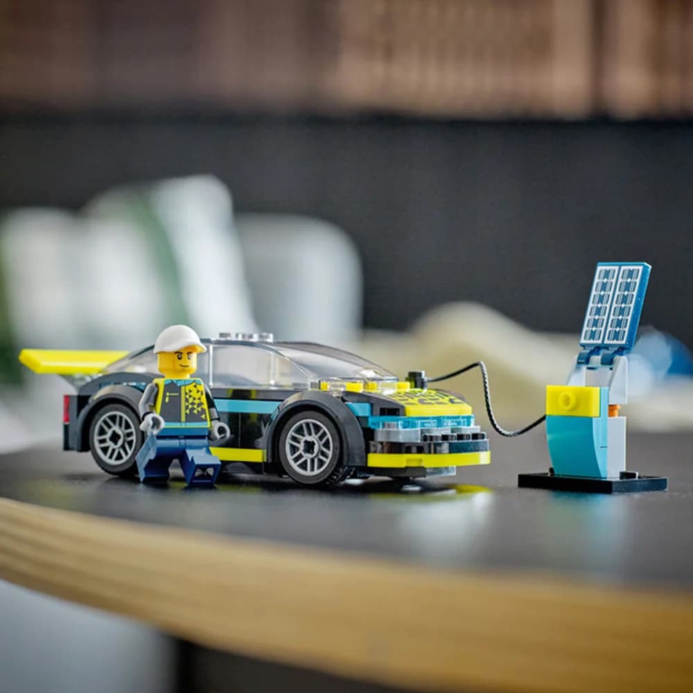 Конструктор LEGO City Электрический спортивный автомобиль 95дет 60383 фото 5 Конструктор LEGO City Электрический спортивный автомобиль 95дет 60383 фото 5