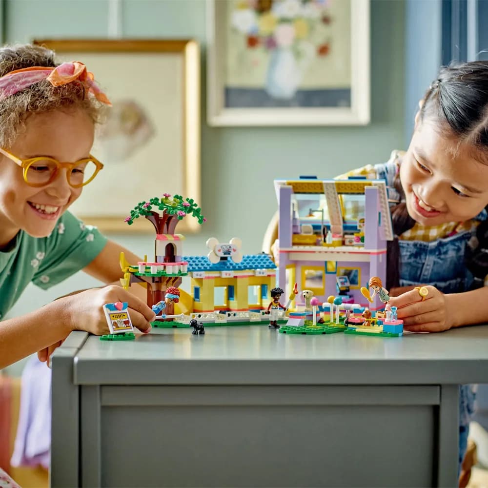 Конструктор LEGO Friends Рятувальний центр для собак 617дет 41727 фото 7 Конструктор LEGO Friends Рятувальний центр для собак 617дет 41727 фото 7
