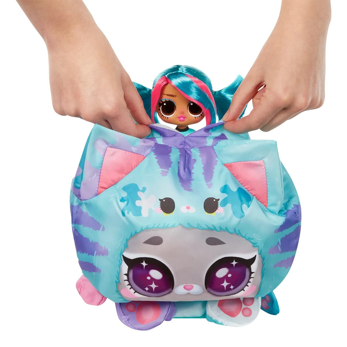 Набір з лялькою LOL Surprise Tweens Costume Емма Емо 504139 фото 3 Набір з лялькою LOL Surprise Tweens Costume Емма Емо 504139 фото 3