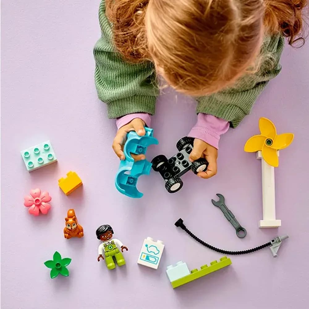 Конструктор Lego Duplo Town Ветровая турбина и электромобиль 16дет 10985 фото 5 Конструктор Lego Duplo Town Ветровая турбина и электромобиль 16дет 10985 фото 5