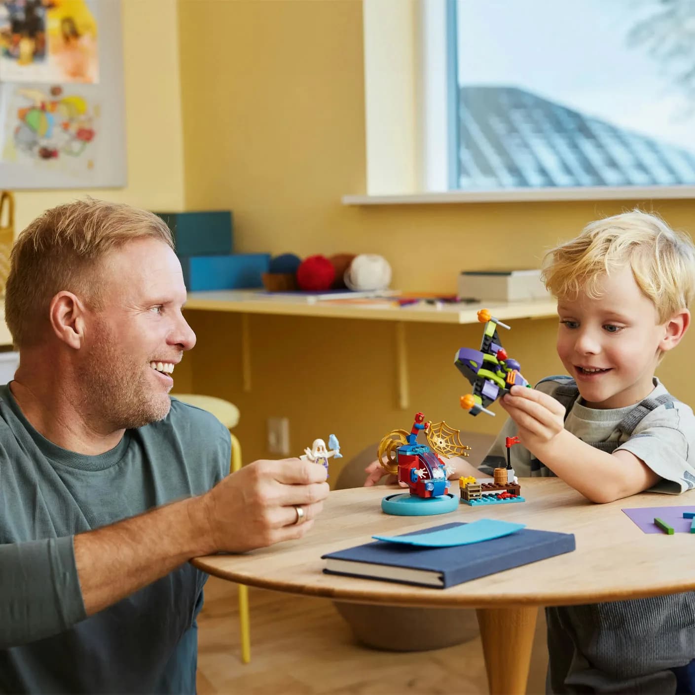 Конструктор Lego Spidey Павук проти Зеленого гобліна 84дет 10793 фото 8 Конструктор Lego Spidey Павук проти Зеленого гобліна 84дет 10793 фото 8