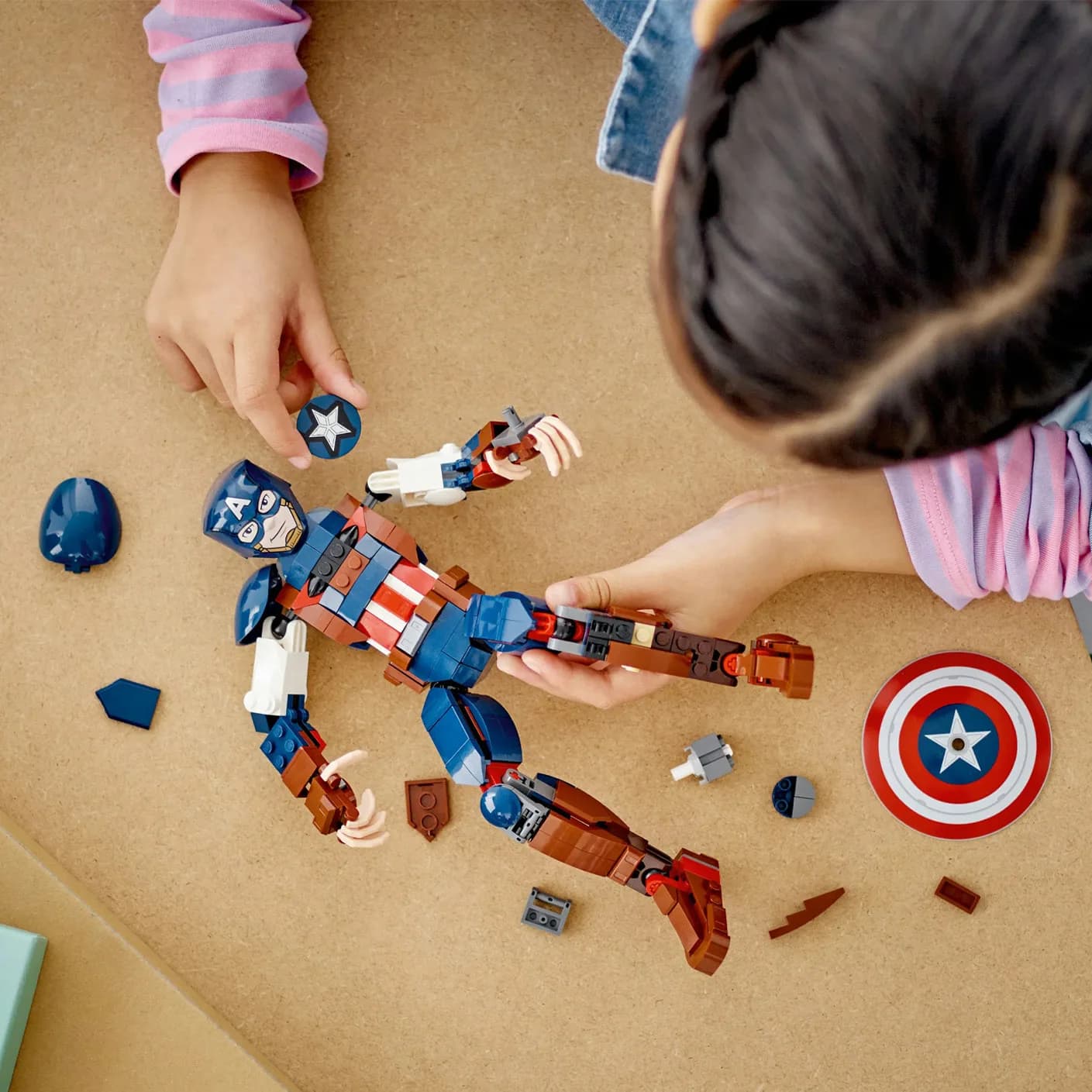 Конструктор Lego Marvel Фігурка Капітана Америка 310дет 76258 фото 6 Конструктор Lego Marvel Фігурка Капітана Америка 310дет 76258 фото 6