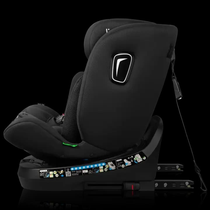 Автокрісло Lionelo Brave I-Size Black Carbon LO-BRAVE I-SIZE BLACK CARBON фото 2 Автокрісло Lionelo Brave I-Size Black Carbon LO-BRAVE I-SIZE BLACK CARBON фото 2