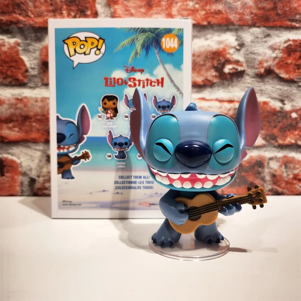 Игровая фигурка FUNKO POP! серии Лило и Стич - Стич из укулеле 55615 фото 2