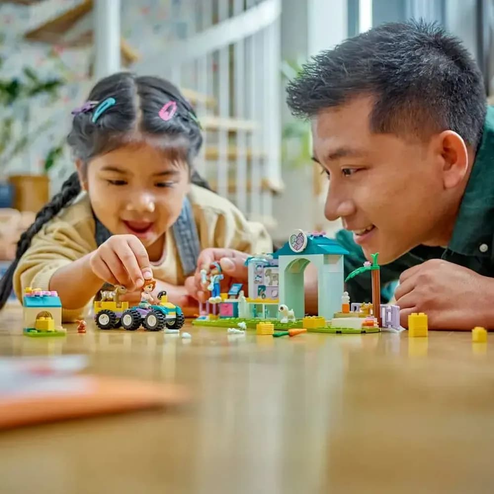 Конструктор Lego Friends Ветеринарная клиника для сельскохозяйственных животных 161дет 42632 фото 8 Конструктор Lego Friends Ветеринарная клиника для сельскохозяйственных животных 161дет 42632 фото 8