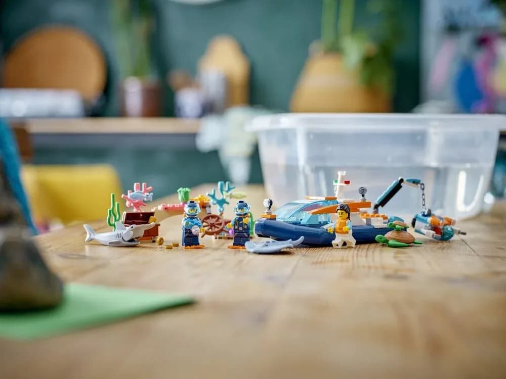 Конструктор LEGO City Дослідницький підводний човен 182дет 60377 фото 7 Конструктор LEGO City Дослідницький підводний човен 182дет 60377 фото 7