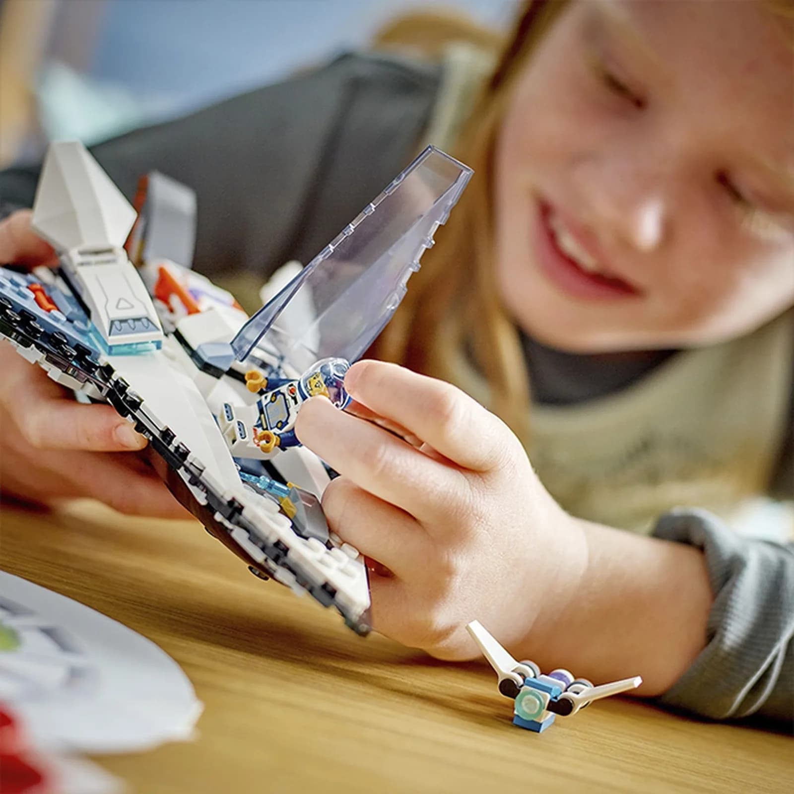 Конструктор Lego City Міжзоряний космічний корабель 240дет 60430 фото 2 Конструктор Lego City Міжзоряний космічний корабель 240дет 60430 фото 2