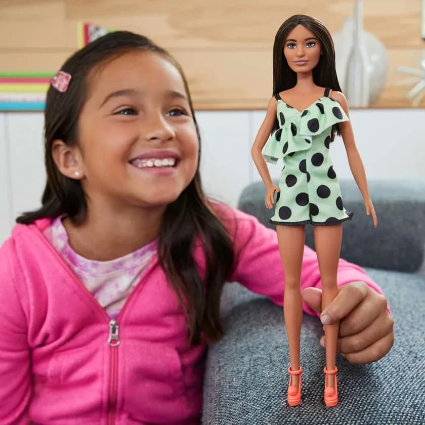 Кукла Barbie Модница HJR99 фото 7 Кукла Barbie Модница HJR99 фото 7