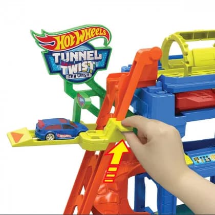Трек Hot Wheels Автомийка: Шалені віражі HTN80 фото 3 Трек Hot Wheels Автомийка: Шалені віражі HTN80 фото 3