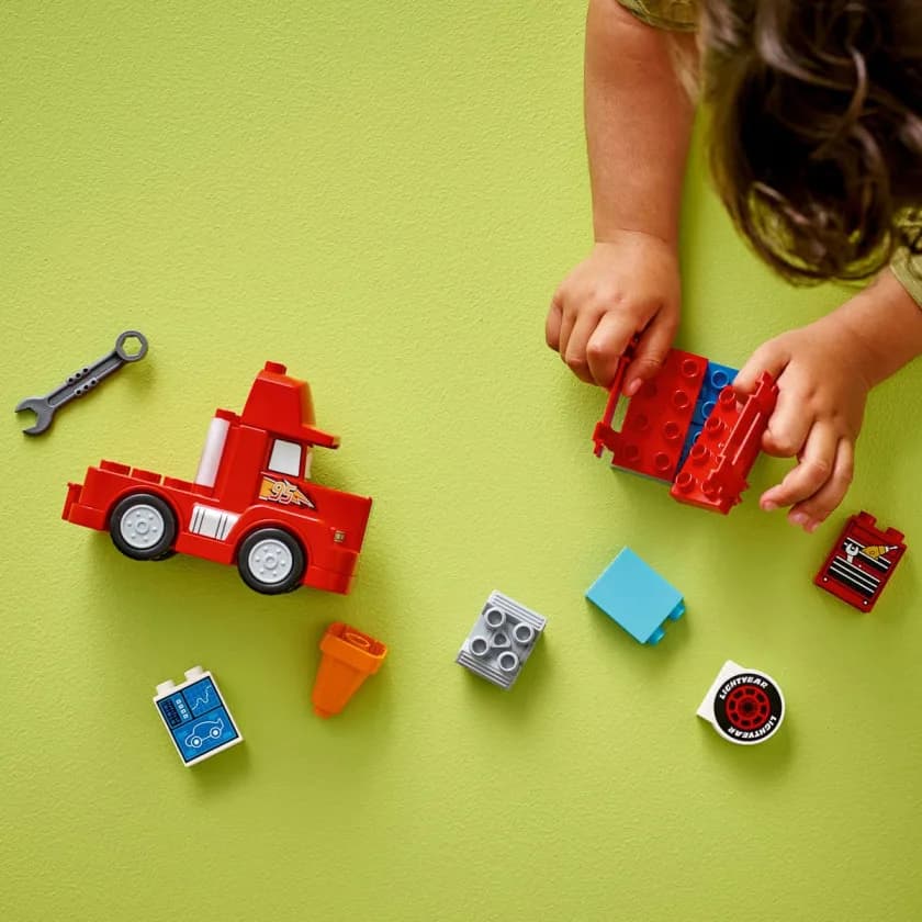 Конструктор Lego Duplo Мак на гонке 14дет 10417 фото 5 Конструктор Lego Duplo Мак на гонке 14дет 10417 фото 5