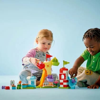 Конструктор Lego Duplo Peppa Pig Ярмарка развлечений 53дет 10453 фото 5 Конструктор Lego Duplo Peppa Pig Ярмарка развлечений 53дет 10453 фото 5