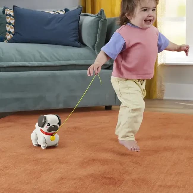 Каталка Fisher-price Мопсик HTW94 фото 4 Каталка Fisher-price Мопсик HTW94 фото 4