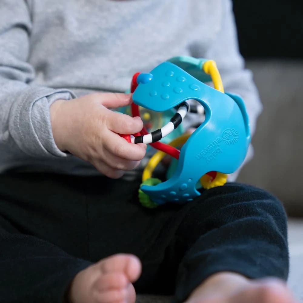 Брязкальце Baby Einstein Rattle & Sense 17354 фото 7 Брязкальце Baby Einstein Rattle & Sense 17354 фото 7