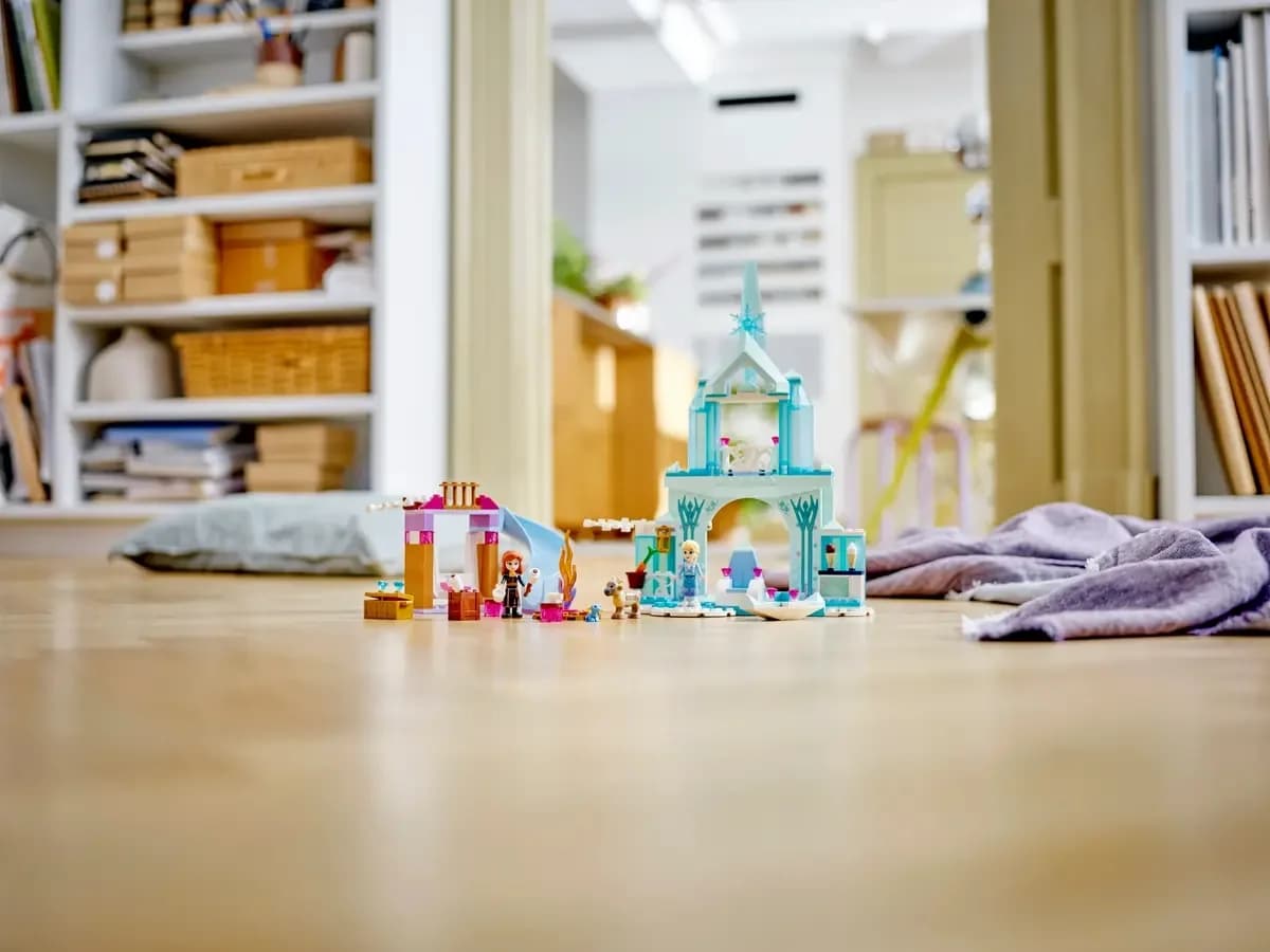 Конструктор Lego Disney Крижаний палац Ельзи 163дет 43238 фото 4 Конструктор Lego Disney Крижаний палац Ельзи 163дет 43238 фото 4