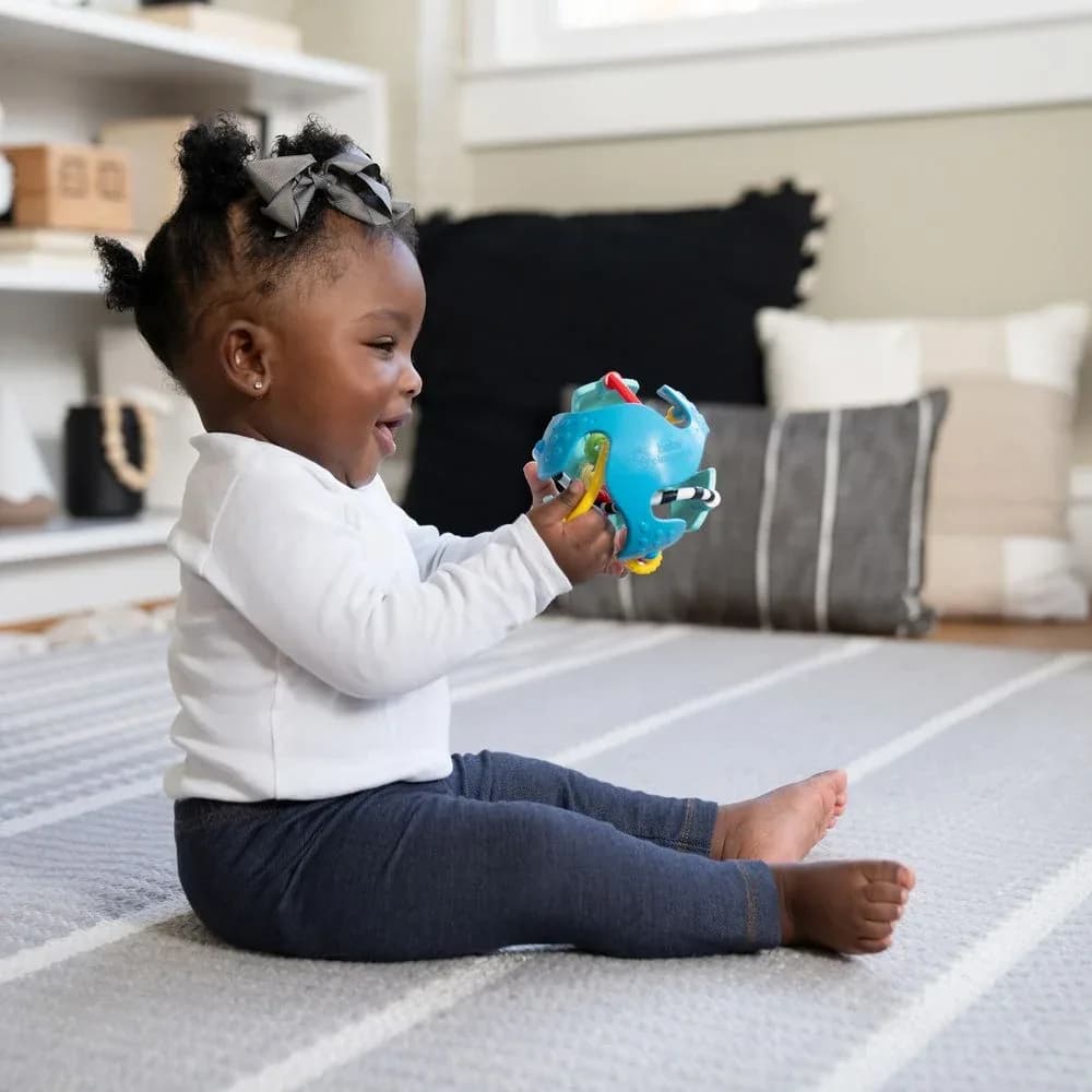 Брязкальце Baby Einstein Rattle & Sense 17354 фото 10 Брязкальце Baby Einstein Rattle & Sense 17354 фото 10