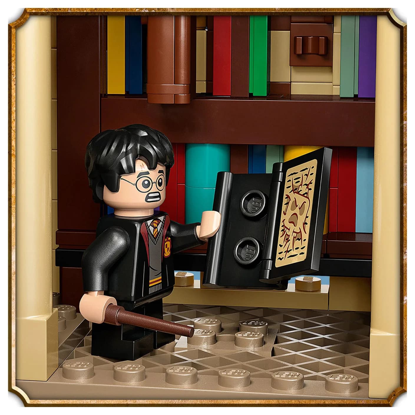 Конструктор Lego Harry Potter Хогвартс: Кабинет Дамблдора 654дет 76402 фото 6 Конструктор Lego Harry Potter Хогвартс: Кабинет Дамблдора 654дет 76402 фото 6