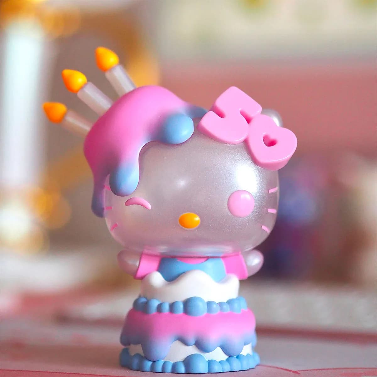 Игровая фигурка FUNKO POP! серии Sanrio: Hello Kitty - Хелоу Китти в торте 76089 фото 4