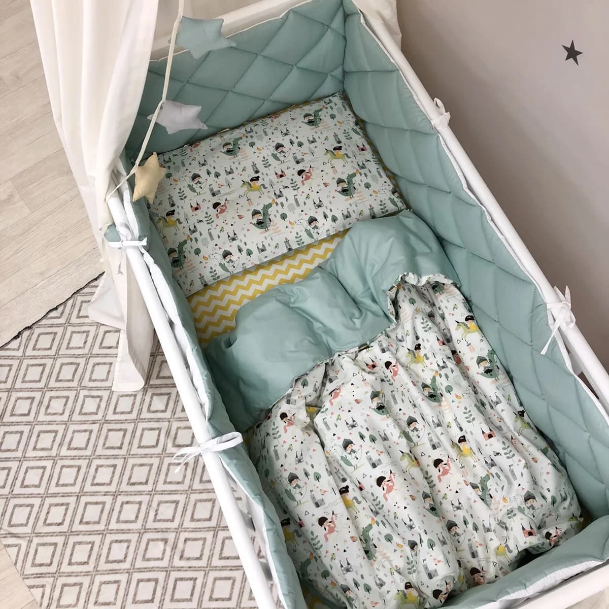 Постельный комплект Маленькая Соня Baby Desigh City 6ед 0220108 фото 2 Постельный комплект Маленькая Соня Baby Desigh City 6ед 0220108 фото 2