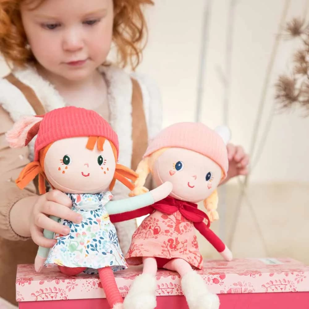 М'яка лялька в подарунковій коробці Lilliputiens Стелла 83381 фото 5 М'яка лялька в подарунковій коробці Lilliputiens Стелла 83381 фото 5