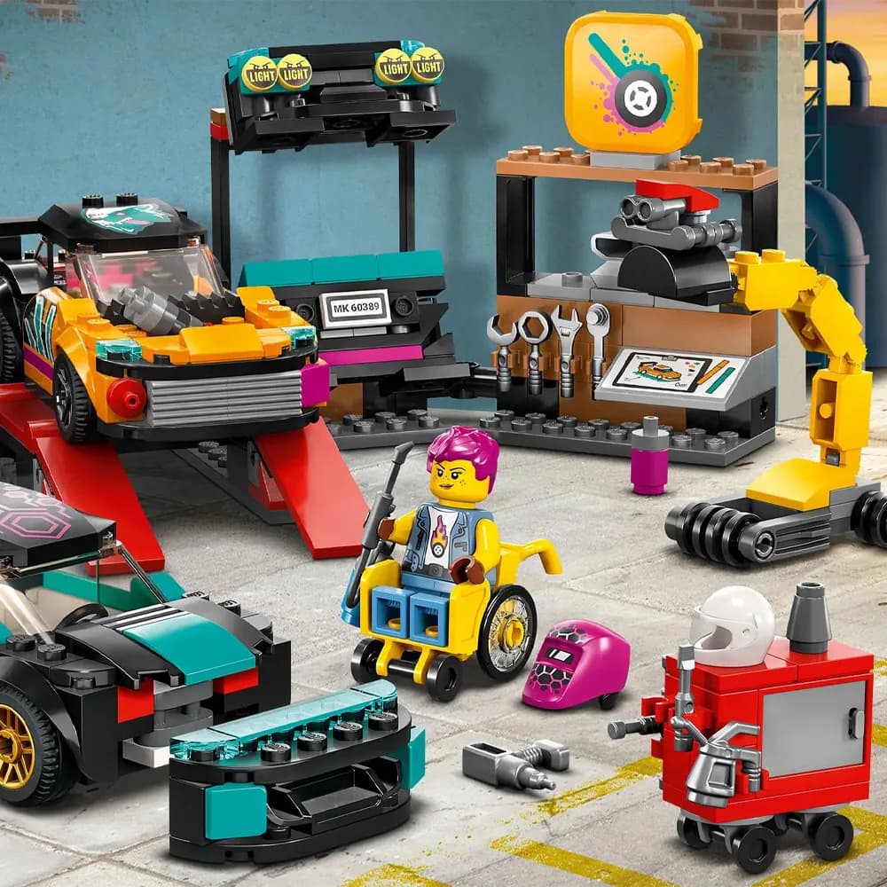 Конструктор LEGO City Тюнинг-ателье 507дет 60389 фото 4